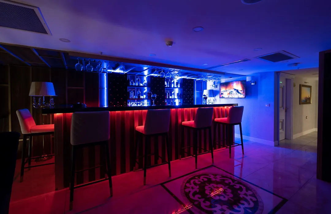 Leslion Luxury Hotel-1